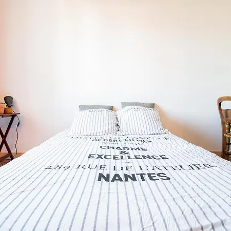 Studio Cosy Sur L'Ile De Nantes / Proche Tramway Exterior photo